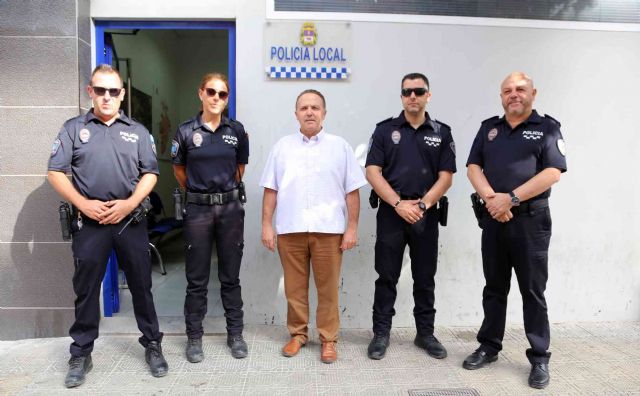 La Policía Local de Caravaca de la Cruz renueva su vestuario de verano