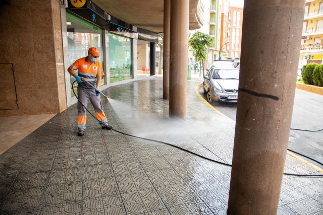 El Ayuntamiento de Caravaca adapta el Plan de Desinfección a la primera fase de desescalada, incidiendo en zonas comerciales y servicios públicos que entran en funcionamiento