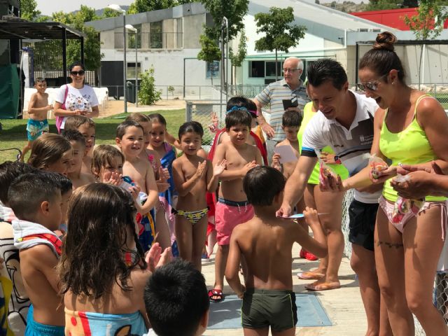 Más de 450 personas participan este verano en la campaña ‘Aprende a Nadar’ de la Concejalía de Deportes