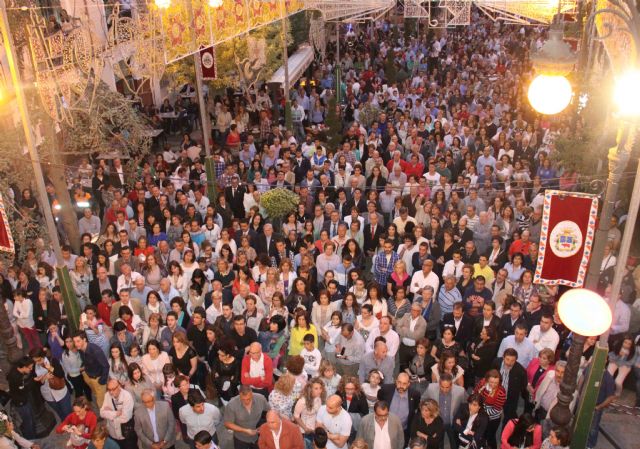 El pregón proclamado por Gonzalo López Augüy marca el inicio de las fiestas patronales de Caravaca de la Cruz