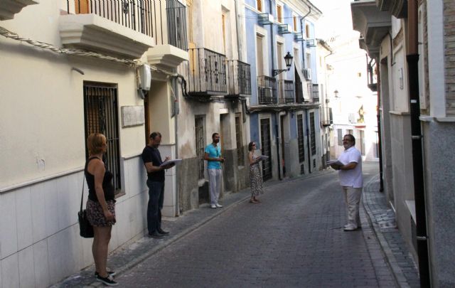 Un equipo multidisciplinar desarrolla el proyecto 'Mapas de Calidad en el Casco Histórico de Caravaca'