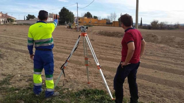 Ejecutan las obras del colector de Benablón para mejorar el servicio de alcantarillado