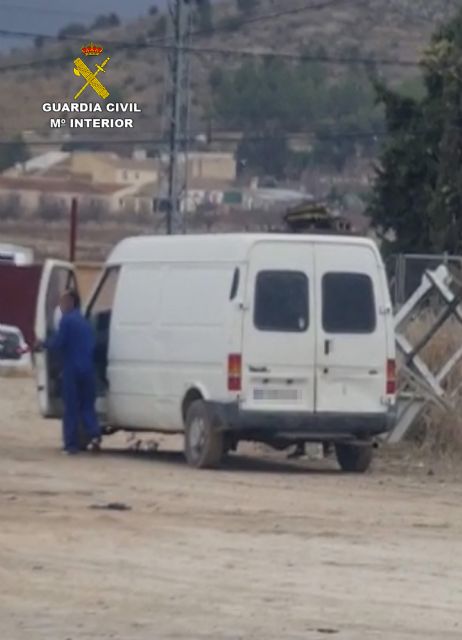 La Guardia Civil detiene a dos personas por la sustracción de material metálico y herramientas en una finca de Caravaca de la Cruz