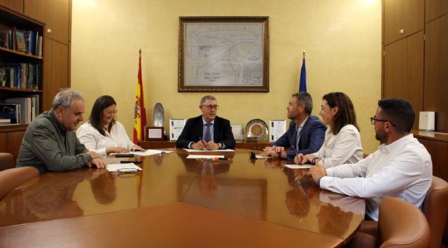 El presidente de la CHS se reúne con el alcalde de Caravaca de la Cruz