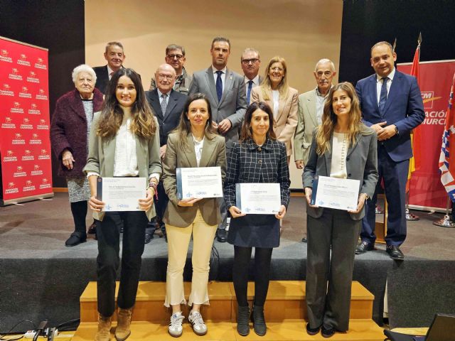 La Fundación Robles Chillida premia a cuatro doctoras por sus proyectos de investigación en el área de las Ciencias de la Salud
