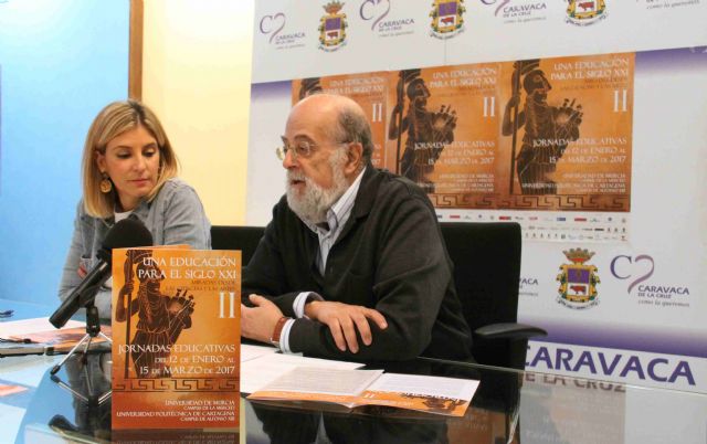 Caravaca acoge dos charlas y una proyección dentro de las jornadas 'Una educación para el siglo XXI'