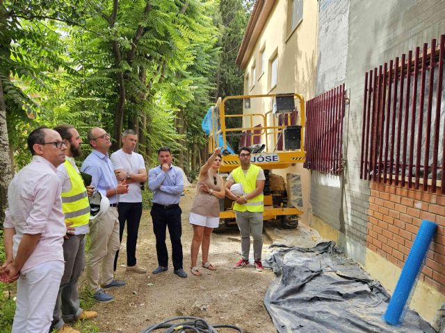 Cerca de un millón de euros para modernizar tres centros educativos de Caravaca con mejoras en eficiencia energética y renovación de instalaciones