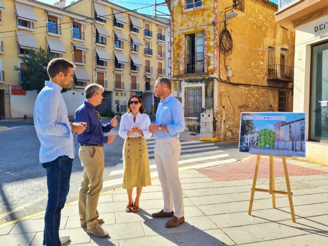 El Ayuntamiento de Caravaca creará una zona verde en el entorno del Templete con el primer jardín vertical del municipio