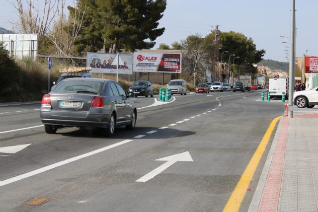 El edil socialista Santillana presenta para el próximo pleno un estudio de tráfico para subsanar los errores cometidos en la carretera de Granada