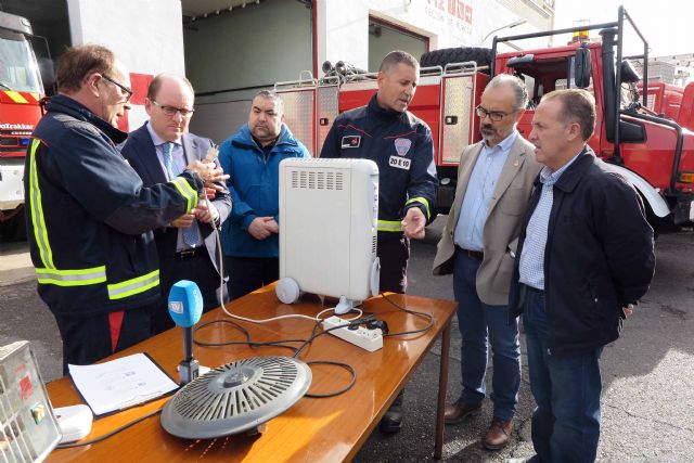 El Consorcio de Extinción de Incendios y Salvamento realiza en Caravaca una campaña para prevenir incendios en viviendas