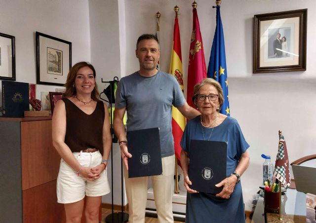 Caravaca renueva el Premio José Álvarez Álvarez para apoyar la igualdad en la ciencia y el talento investigador