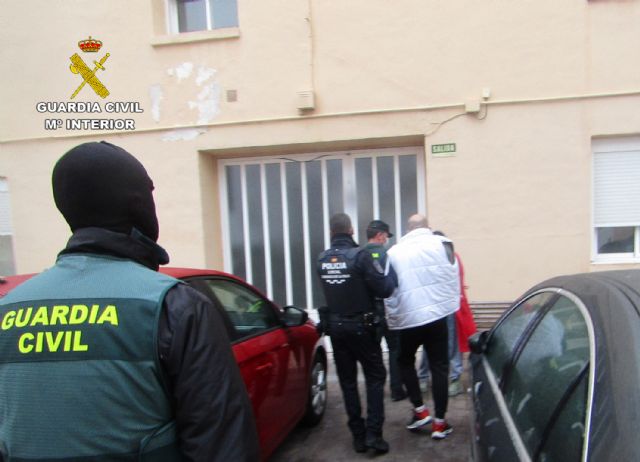 La Guardia Civil desmantela un punto de venta de drogas en Caravaca de la Cruz