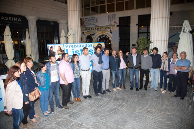 José Francisco García y su equipo abordan una campaña 'en positivo', con 'mucha ilusión y propuestas para el futuro de Caravaca'