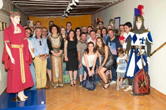 El Museo de la Fiesta acoge una exposición dedicada al 50 aniversario de los Caballeros de Navarra