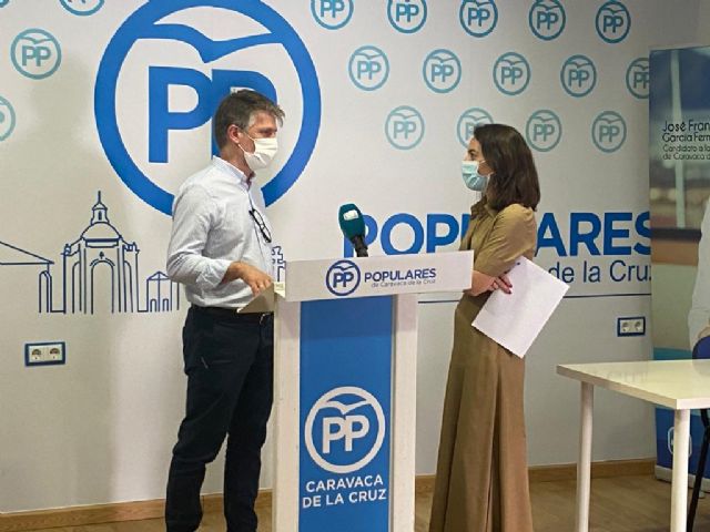 El PP destaca que los acuerdos con el Ministerio de Hacienda y la Agencia Tributaria de la Región de Murcia permitirán sanear progresivamente las cuentas del Ayuntamiento de Caravaca