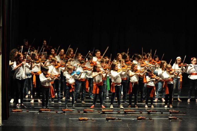 El Ayuntamiento de Caravaca informa de la apertura del plazo de admisión para las veinte de especialidades de la Escuela Municipal de Música y Danza