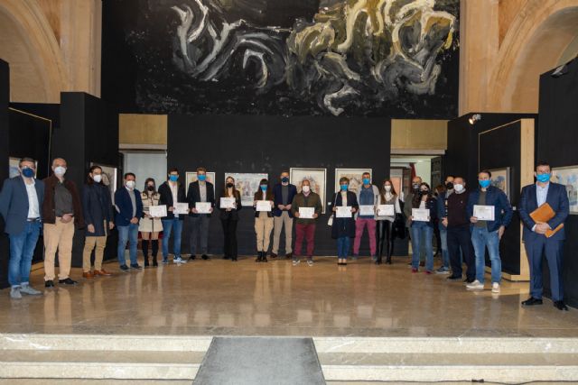 El Ayuntamiento de Caravaca premia a once estudiantes que finalizaron Bachillerato, Formación Profesional y Música con los mejores expedientes de su promoción