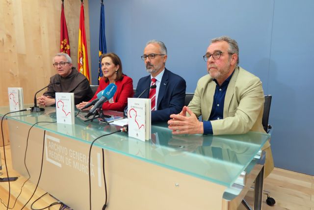 El Archivo General de la Región de Murcia acoge la presentación de los relanzados premios 'Albacara'