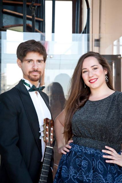 El dúo ´Hispania: verso y madera´ ofrece un recital poético-musical centrado en el Siglo de Oro español