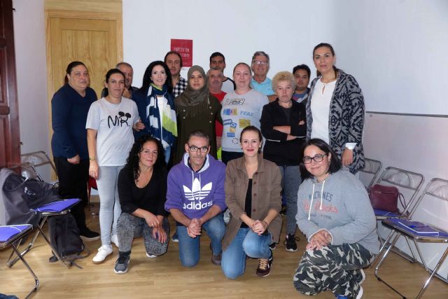 El Ayuntamiento de Caravaca colabora con los cursos formativos de inclusión social Cáritas para mejorar la empleabilidad