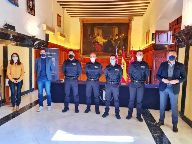 El Ayuntamiento de Caravaca de la Cruz suma cuatro nuevos agentes al cuerpo de la Policía Local