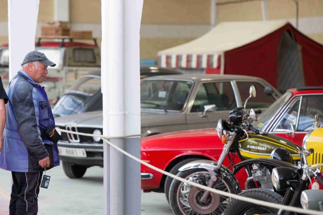 Clubes de coches clásicos se dan cita en Caravaca con motivo del 'Classic Motor Festival'