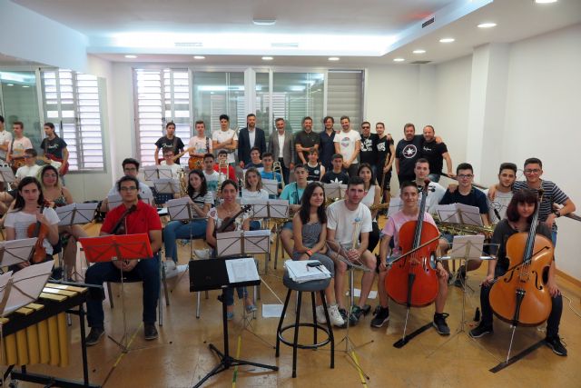 El Conservatorio de Caravaca se integra en el festival Vaca Pop con un concierto de rock sinfónico programado para este viernes