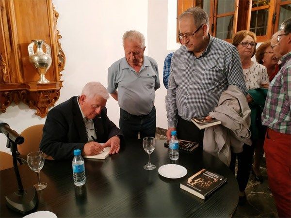 El Museo de la Música acoge este viernes la presentación del libro de Ignacio Ramos ´El hombre de la penicilina y otros relatos´