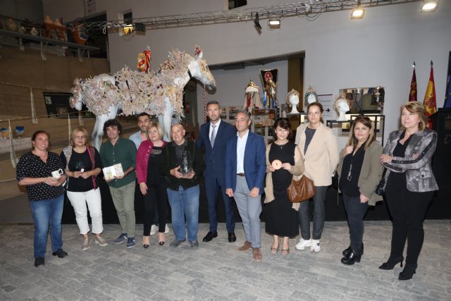El Centro Regional de Artesanía promociona el trabajo de oficios tradicionales inspirados en el Año Jubilar 2024 de Caravaca