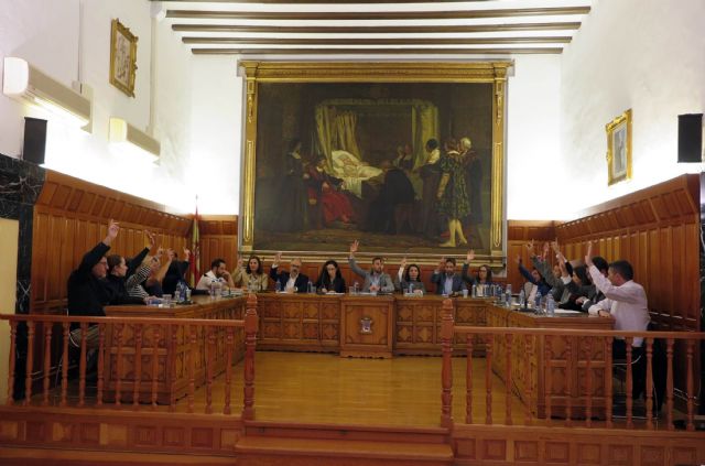 El Ayuntamiento de Caravaca aprueba una reunificación de préstamos, que mejora la capacidad financiera y el pago a proveedores
