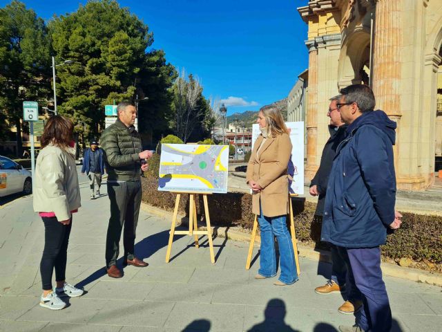El Ayuntamiento de Caravaca ejecuta durante el próximo mes y medio las obras de reforma de travesías del municipio con un presupuesto de 480.000 euros