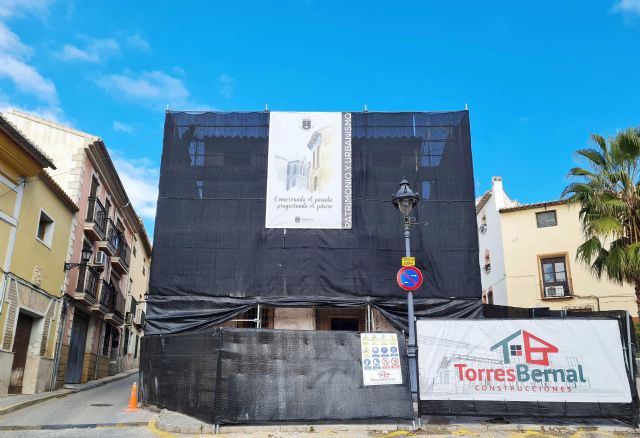 El proyecto de rehabilitación de la Casa de San Juan de la Cruz ya es una realidad con el inicio de las obras de consolidación, cubierta y fachadas