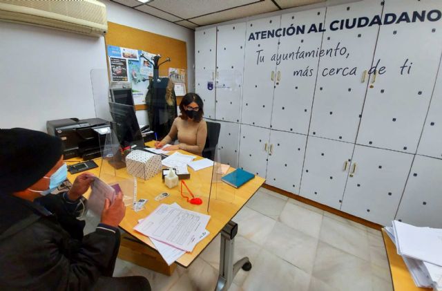 La Oficina del Consumidor (OMIC) del Ayuntamiento de Caravaca realiza en un año más de tres mil atenciones ciudadanas, de las que 322 han sido reclamaciones